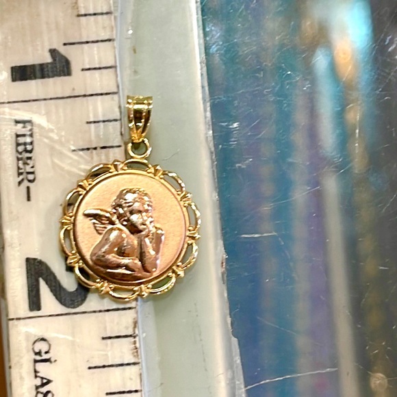 14k Angel Disc Charm - Picture 6 of 6